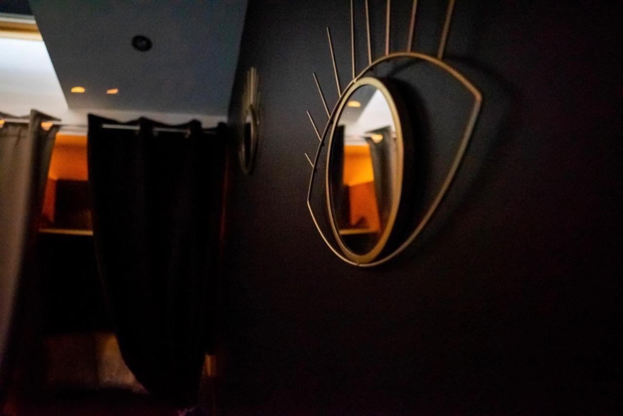 Love Suites & Spa "Le Loft" Avec Jacuzzi Privatif Médis Exterior foto