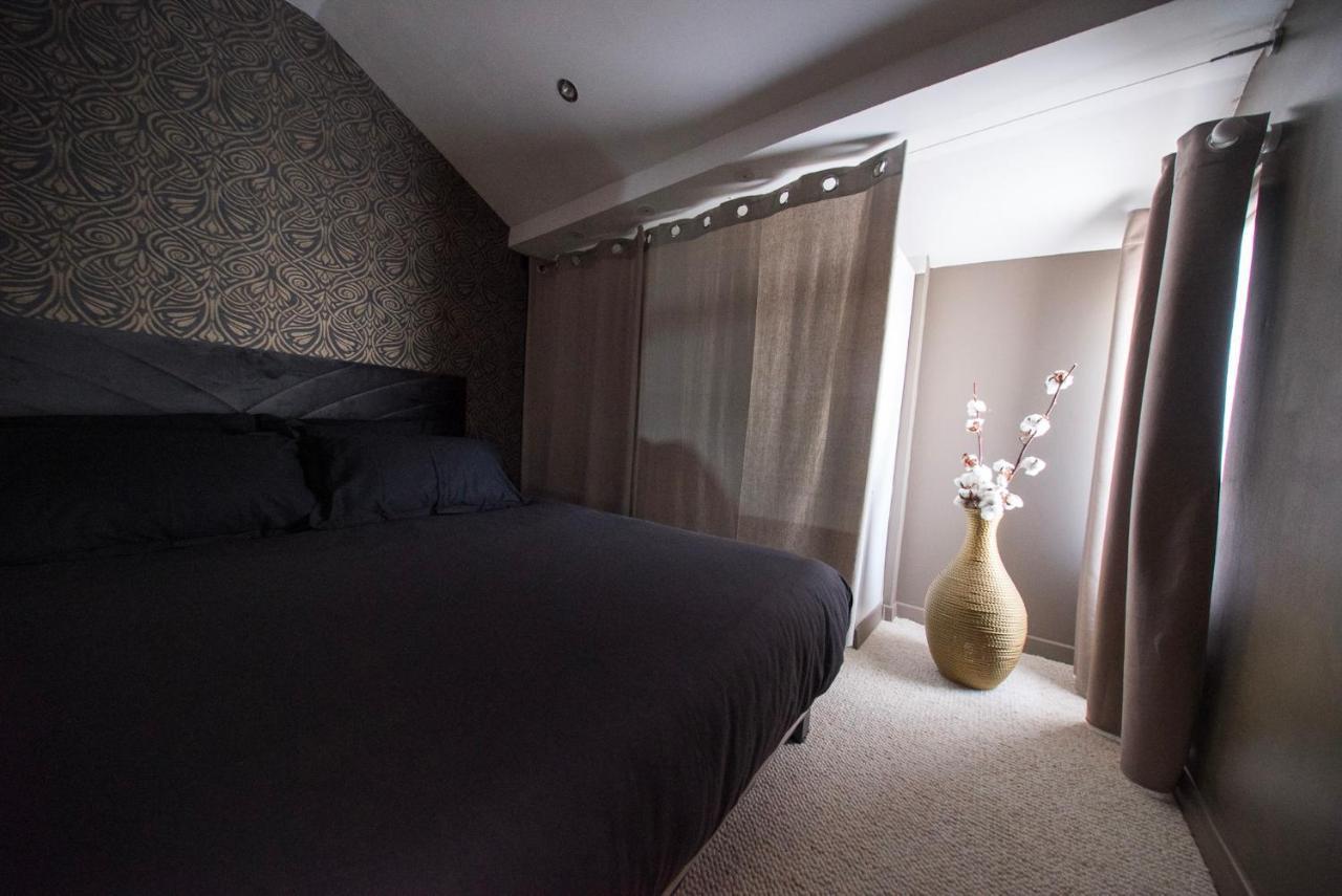 Love Suites & Spa "Le Loft" Avec Jacuzzi Privatif Médis Exterior foto